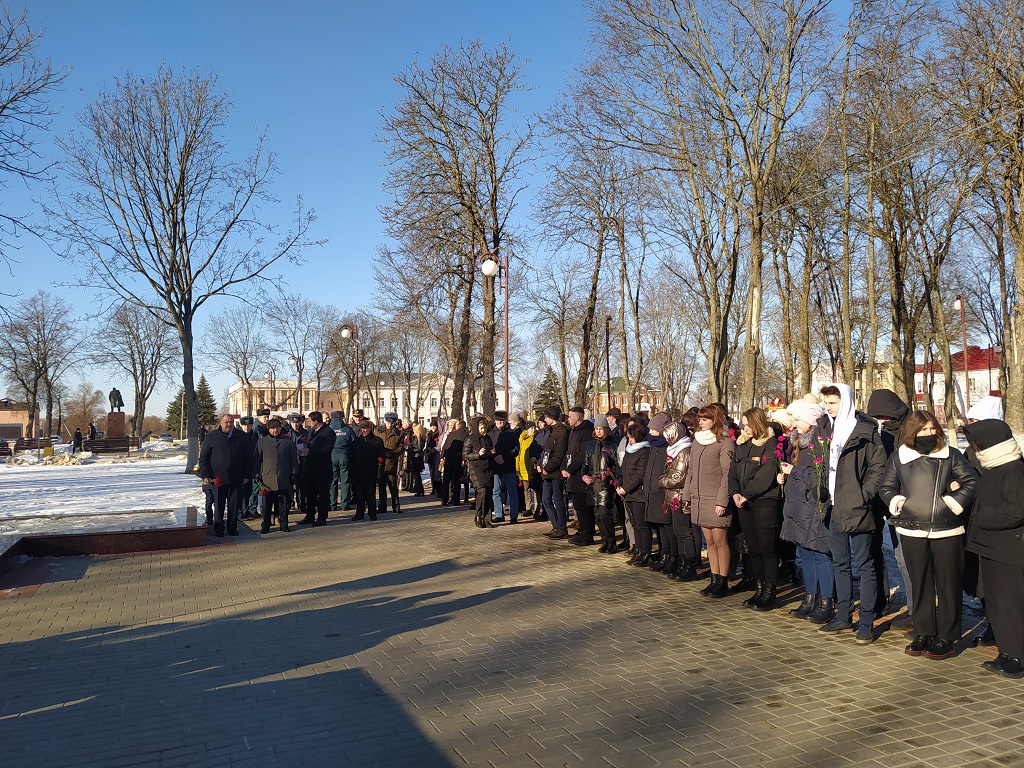 ИНТЕРНАЦ митинг все